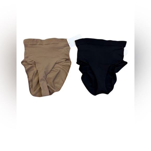 LOT of 2 NWT SKIMS shapewear seamless sculpt mid-waisted brief size medium - Picture 8 of 10